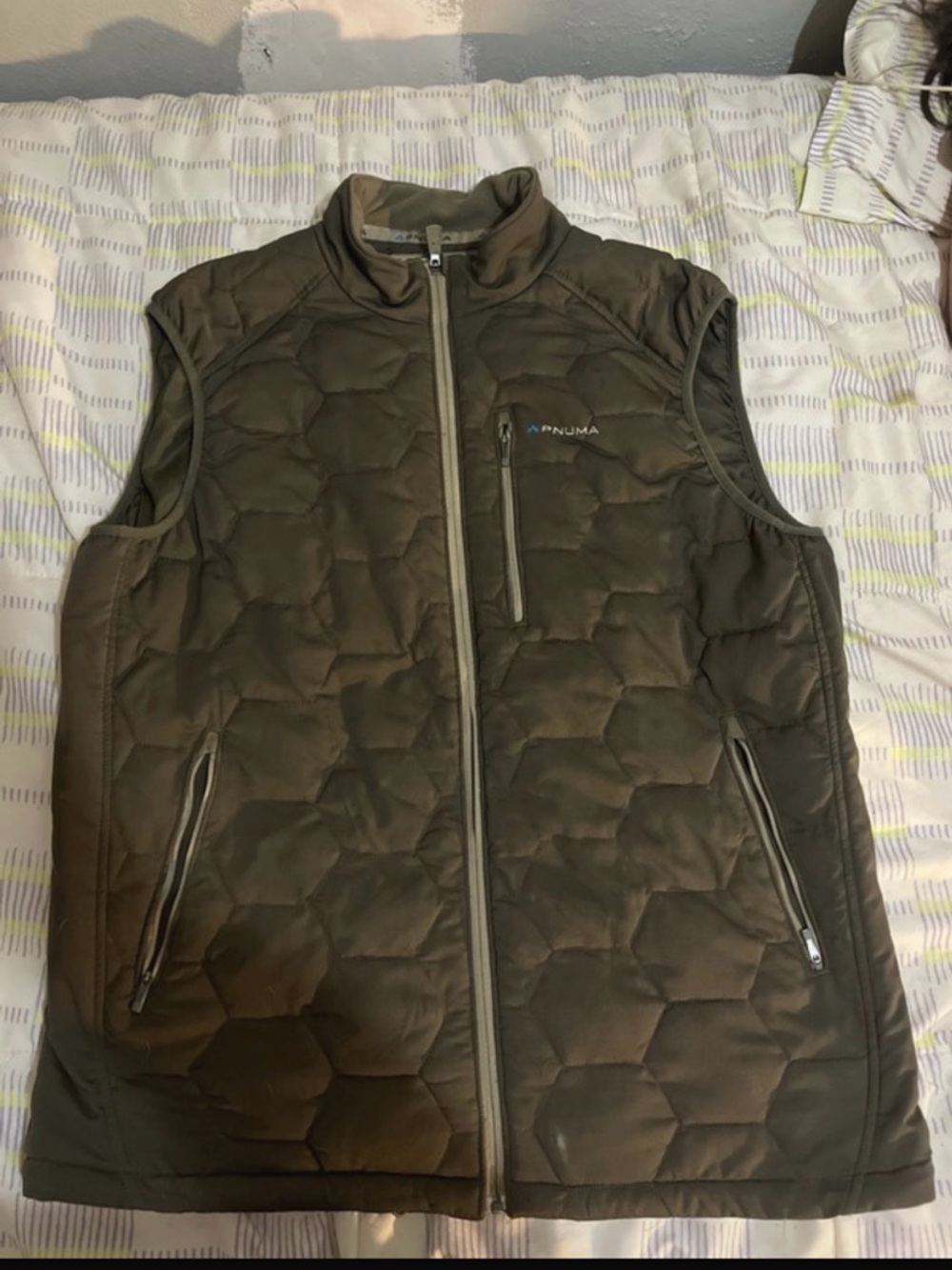 PNUMA Men's Quilted Olive Green Insulated Vest